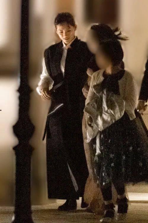 韩国男朋友吃瓜,揭秘韩国年轻人的娱乐生活